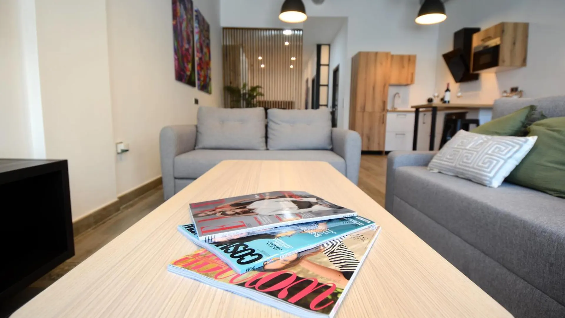 Fabrica Del Lujo En El Centro De Malaga Apartment